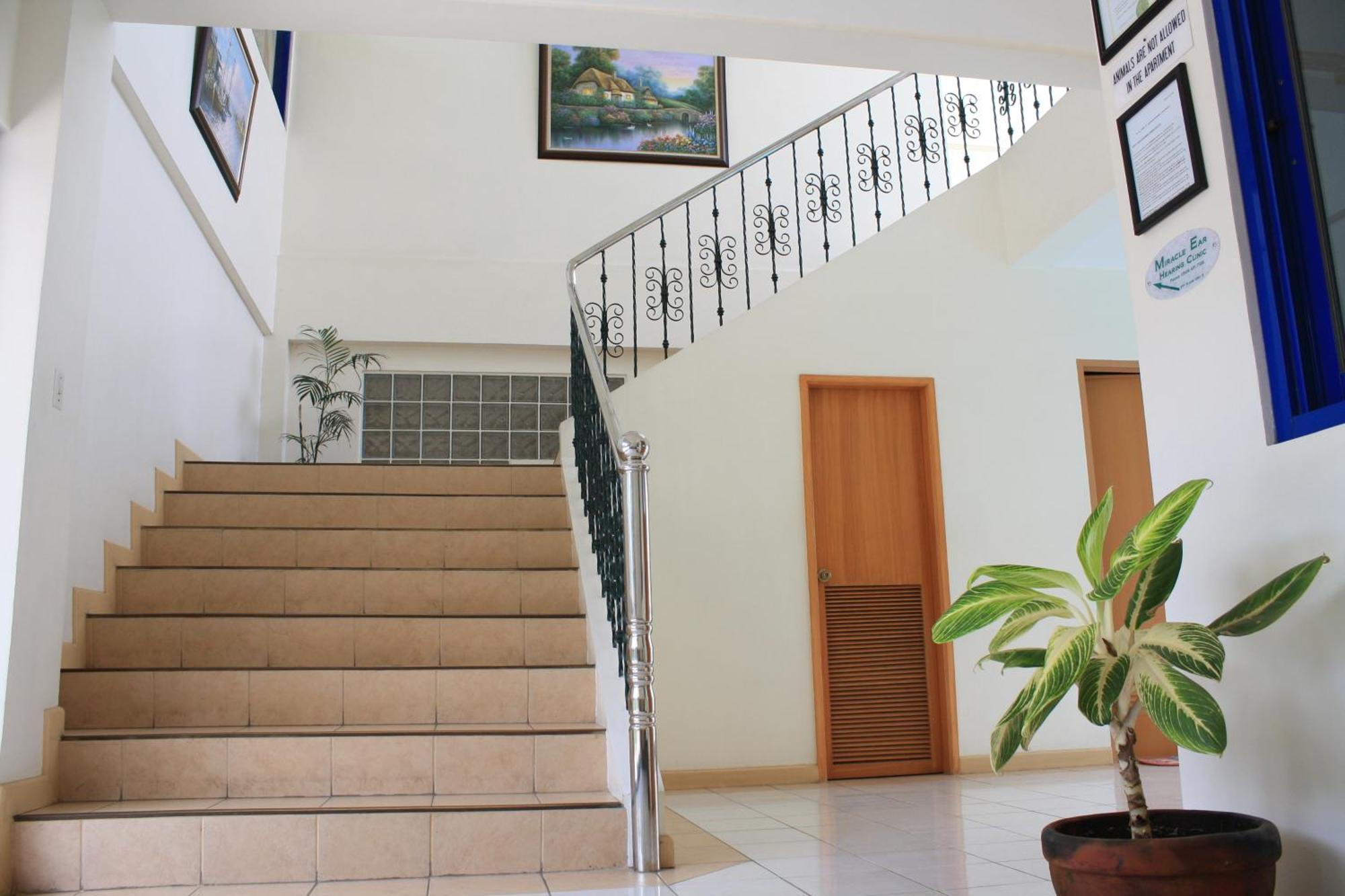 Dumaguete Springs Apartment Dumaguete City Экстерьер фото