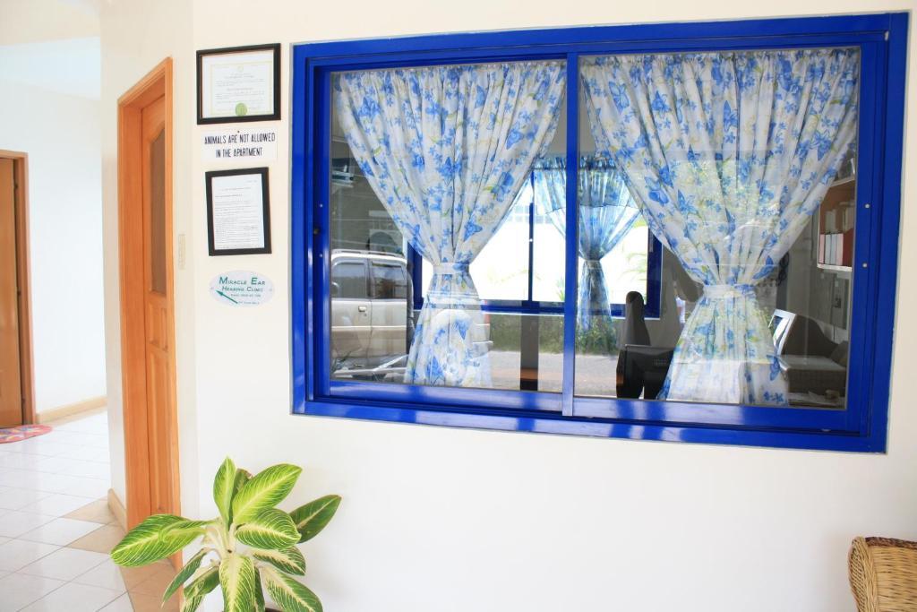 Dumaguete Springs Apartment Dumaguete City Экстерьер фото