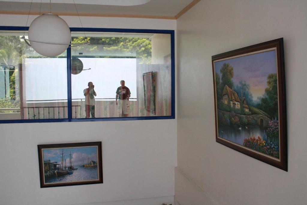 Dumaguete Springs Apartment Dumaguete City Экстерьер фото