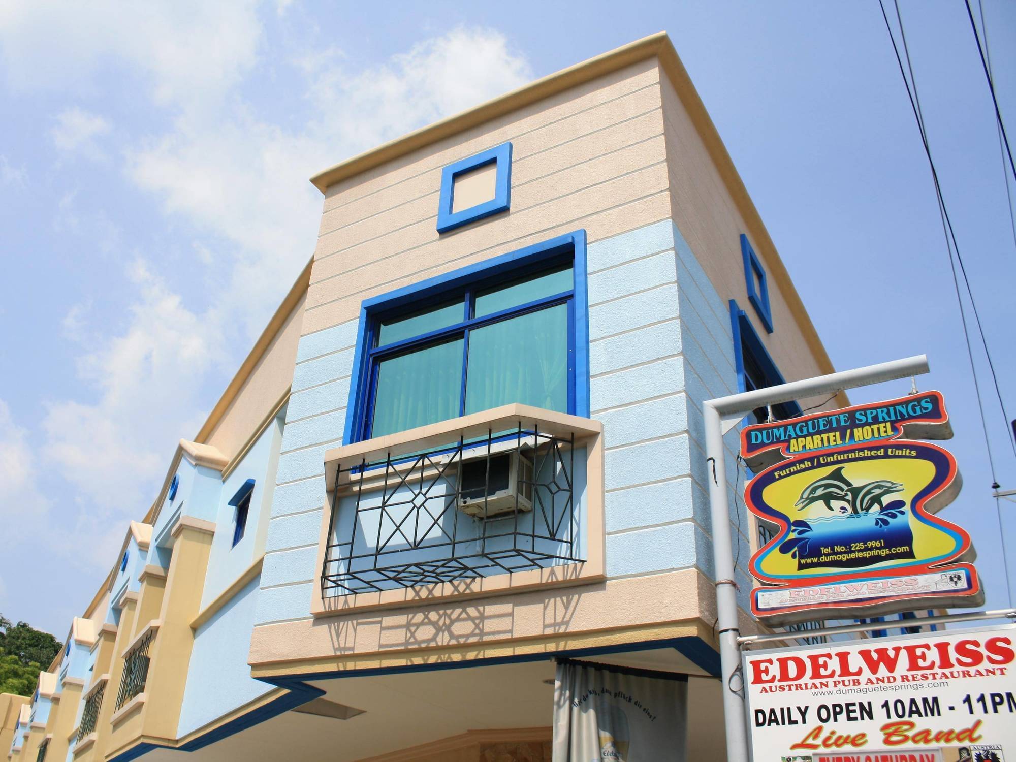 Dumaguete Springs Apartment Dumaguete City Экстерьер фото